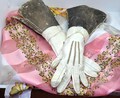 Womens Gauntlet  Gloves Driving Gloves Antique 1920s 1930s Kid Leather Mother of Pearl