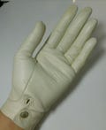 Ladies 7 soft off white bonwit teller genuine leather made in france gloves